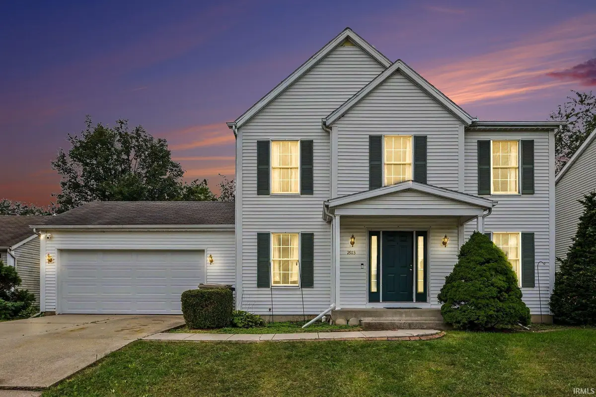 2923 Corpus Christi DR, South Bend, IN 46628