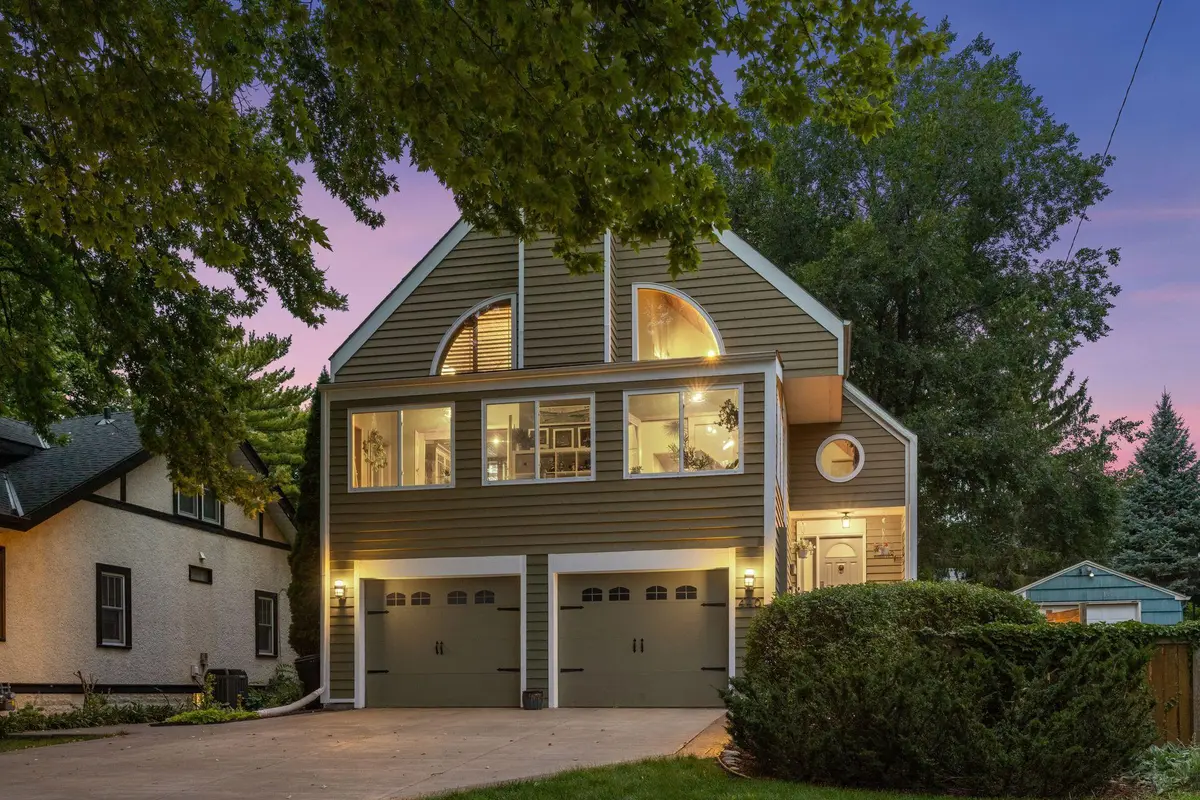 440 Morgan AVE S, Minneapolis, MN 55405