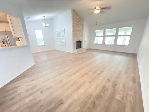 1915 Egger Ave, Round Rock, TX 78664