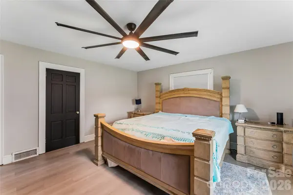 1495 S Main ST, Mount Pleasant, NC 28124