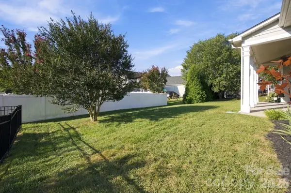 2723 Sunberry LN NW, Concord, NC 28027