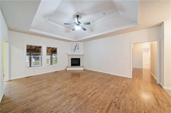18404 Ash ST, Gardner, KS 66030