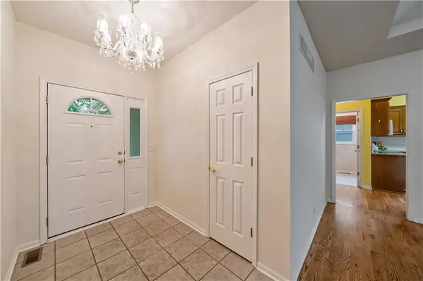 18404 Ash ST, Gardner, KS 66030