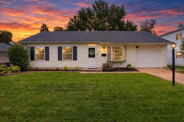 4122 Manor DR, South Bend, IN 46614