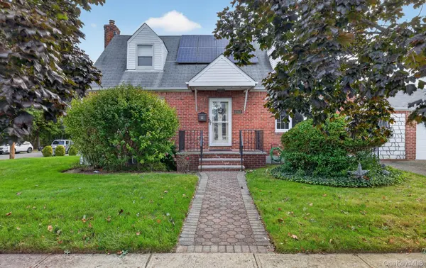 115-57 238th ST, Elmont, NY 11003