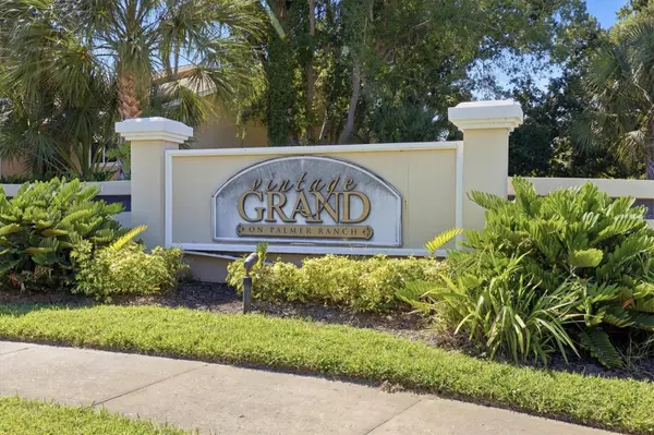 4053 CROCKERS LAKE BLVD #14, Sarasota, FL 34238