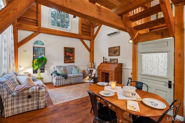 16950 College Creek RD, Marthasville, MO 63357