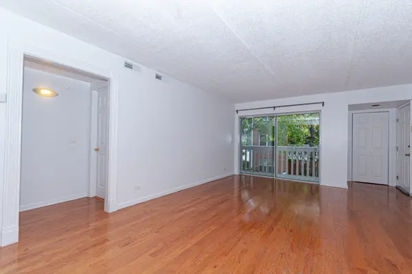 4748 N ELSTON AVE #202C, Chicago, IL 60630