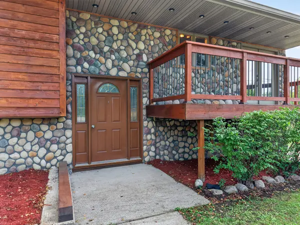 159 N Main ST, Seneca, IL 61360