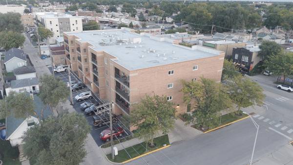 7414 W Irving Park RD #202, Norridge, IL 60706