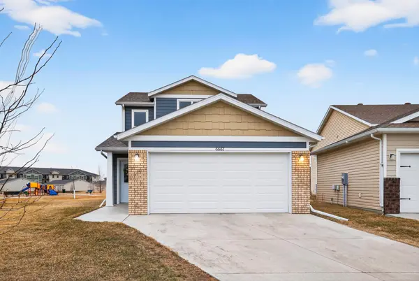 6661 21st ST S, Fargo, ND 58104