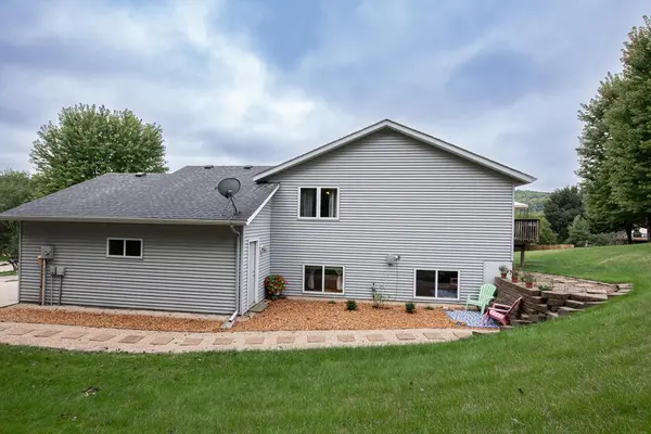 8540 Crocus LN, Winona, MN 55987