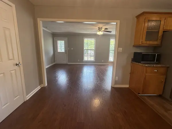 1740 Broadripple Dr, Clarksville, TN 37042