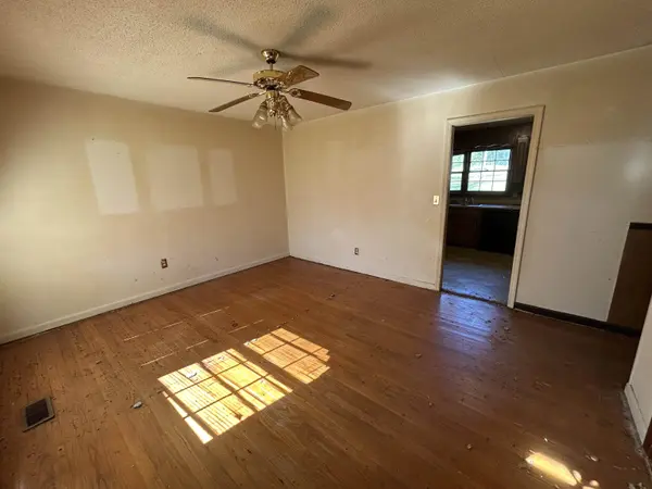 435 Summerland DR, Spartanburg, SC 29306