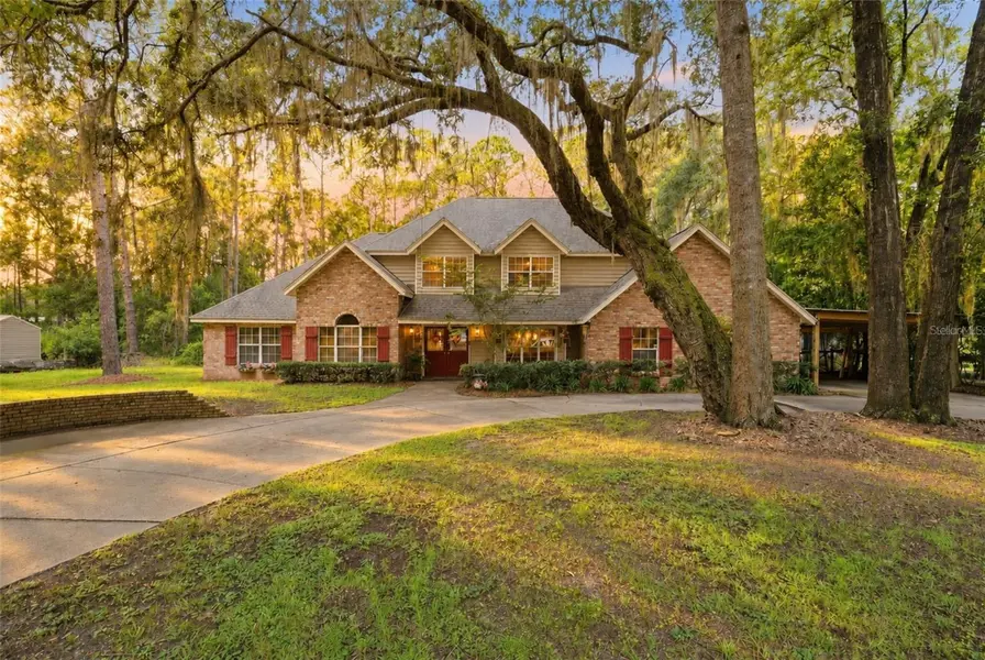 44131 PARKWAY LN, Altoona, FL 32702