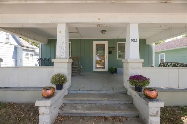 503 N Oak ST, Iola, KS 66749