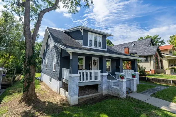 2812 Sherman AVE, St Joseph, MO 64506