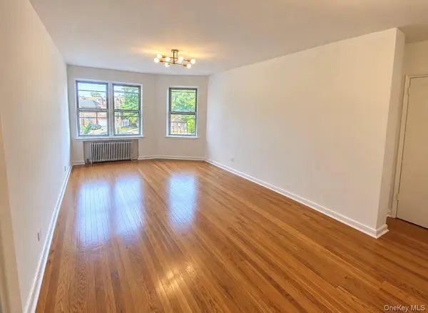 78-05 141st ST #2L, Kew Garden Hills, NY 11367