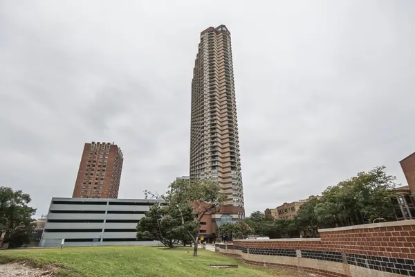 3660 N LAKE SHORE DR #3504, Chicago, IL 60613