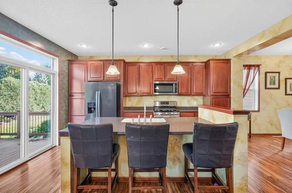 1779 Fescue CT, Shakopee, MN 55379