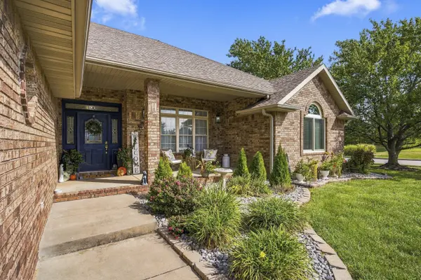 909 Glacier CT, Nixa, MO 65714
