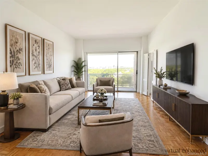 61-20 Grand Central Pkwy #A1203, Forest Hills, NY 11375