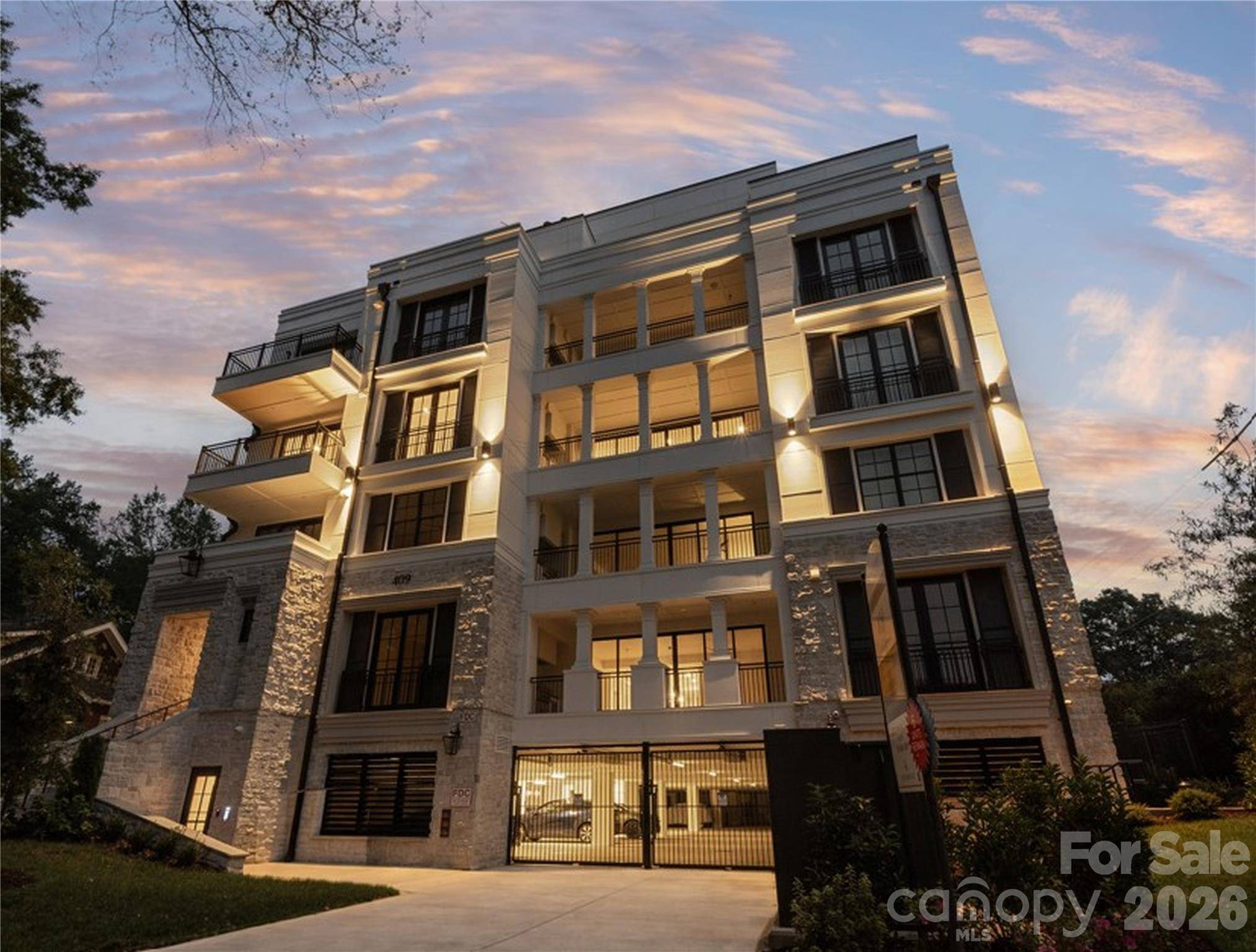 409 Queens RD #503, Charlotte, NC 28207