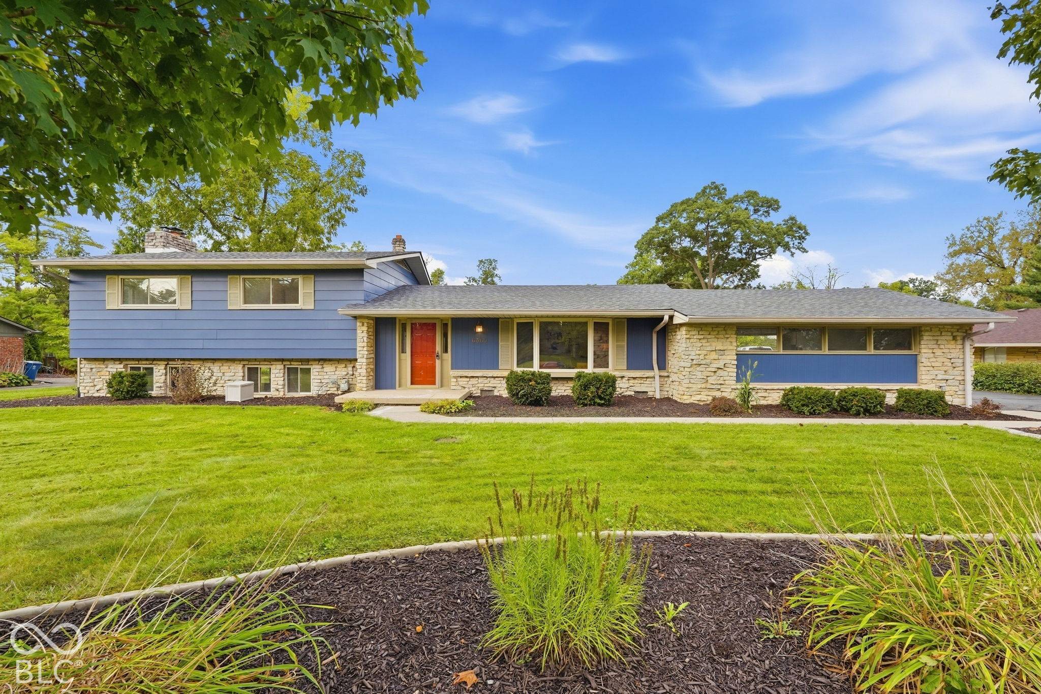 6360 Knyghton RD, Indianapolis, IN 46220