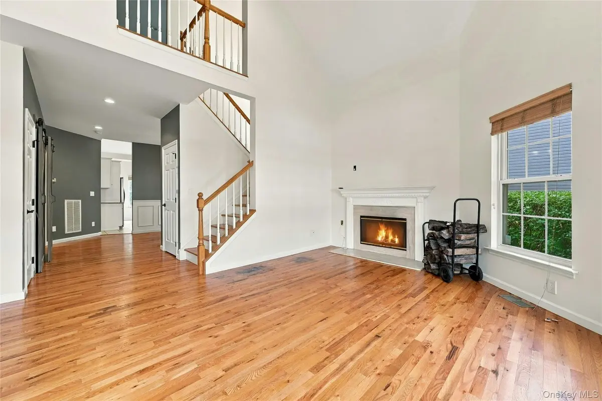 41 Sunflower Ridge RD, South Setauket, NY 11720