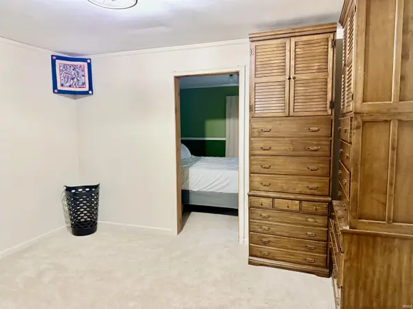 400 S Umbarger RD, Muncie, IN 47304-4349