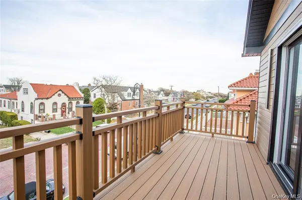 622 W Penn ST, Long Beach, NY 11561
