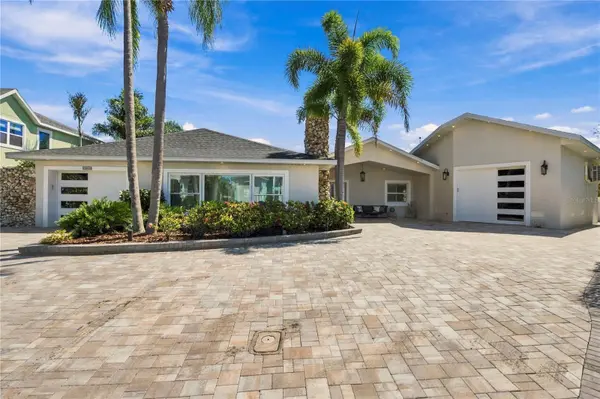 3905 FONTAINEBLEAU DR, Tampa, FL 33634