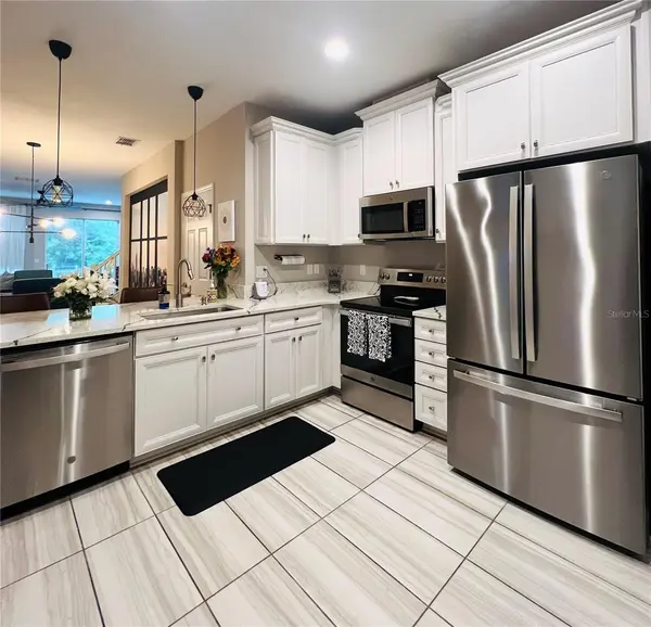 2429 FOGGY CREEK CIR, Clearwater, FL 33764