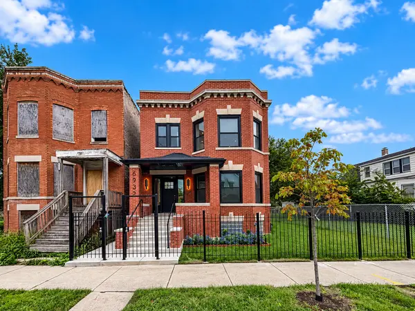 6932 S Loomis BLVD, Chicago, IL 60636