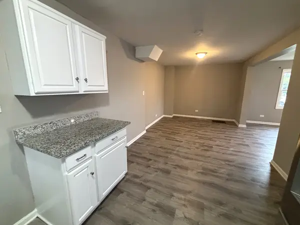 2276 Manchester RD, Wheaton, IL 60187