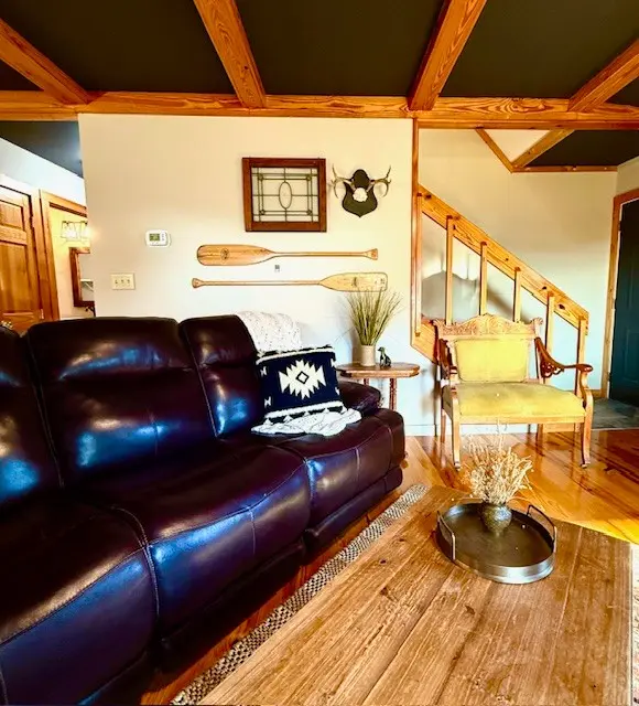 446 Oak Dr, Smithville, TN 37166