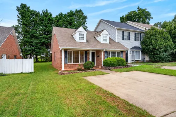 366 W Pointe DR, Spartanburg, SC 29301