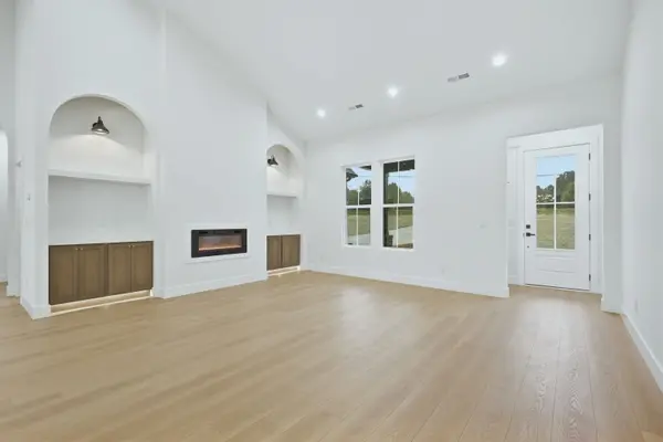 8620 Parris Bridge RD, Chesnee, SC 29323