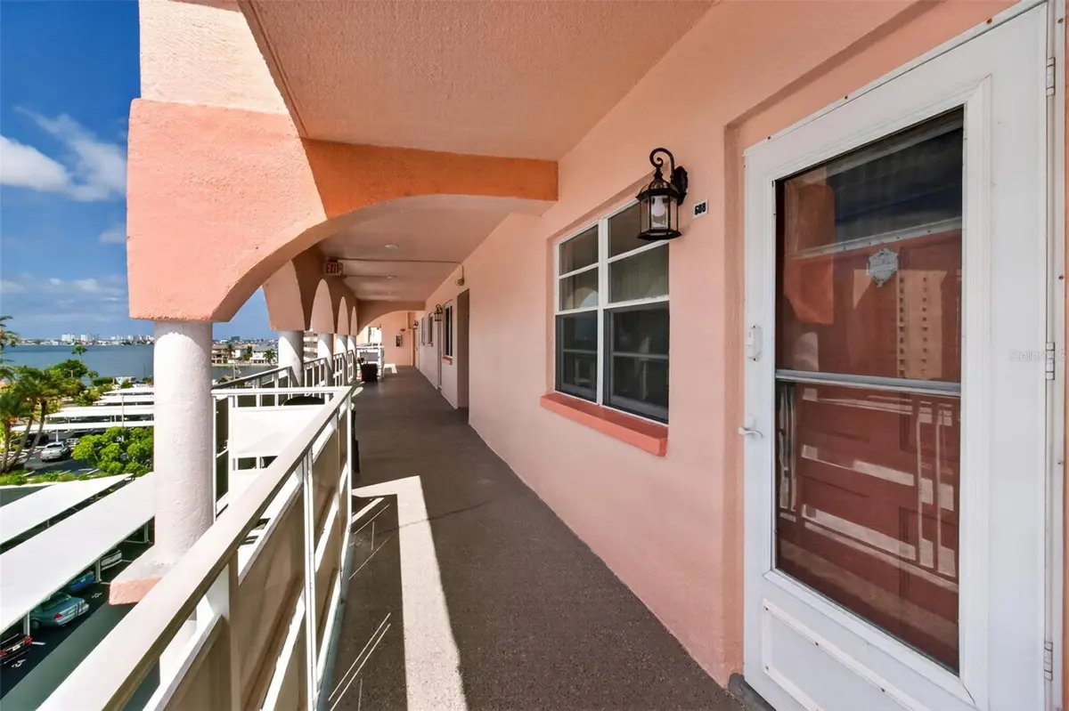 6025 SHORE BLVD S #608, Gulfport, FL 33707