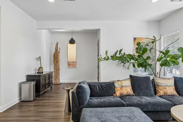 2700 Tom Miller ST, Austin, TX 78723