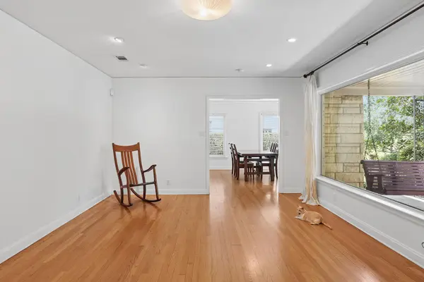 4204 Wildwood RD, Austin, TX 78722