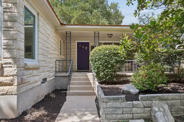 4204 Wildwood RD, Austin, TX 78722