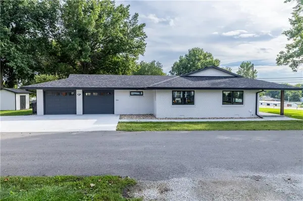 501 S US 71 HWY, Savannah, MO 64485