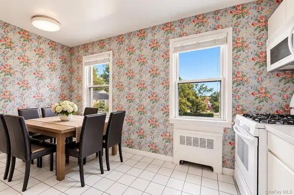 71-32 Little Neck Pkwy #148B, Bellerose, NY 11426