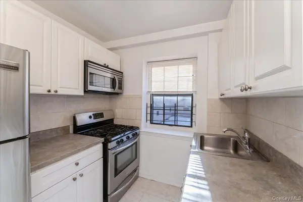 78-11 Main ST #1G, Flushing, NY 11367
