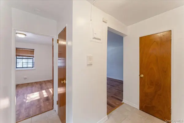 78-11 Main ST #1G, Flushing, NY 11367