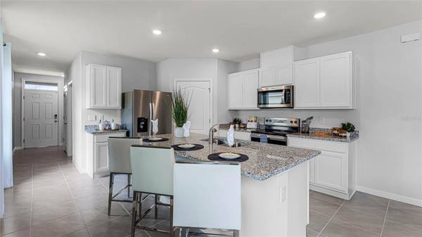35500 KINSEY PT, Zephyrhills, FL 33541