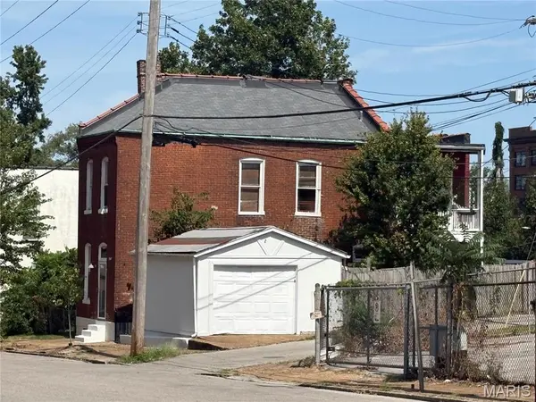2642 Ohio AVE, St Louis, MO 63118