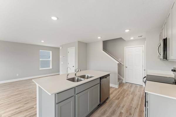 961 Stone Creek DR, Jordan, MN 55352