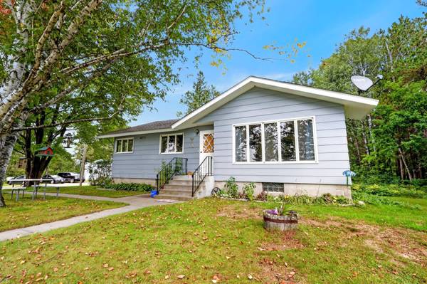 20240 N Shallow Lake RD N, Warba, MN 55793